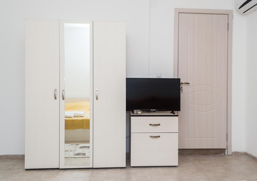 Stojakovo Bed & Breakfast Delikates מראה חיצוני תמונה