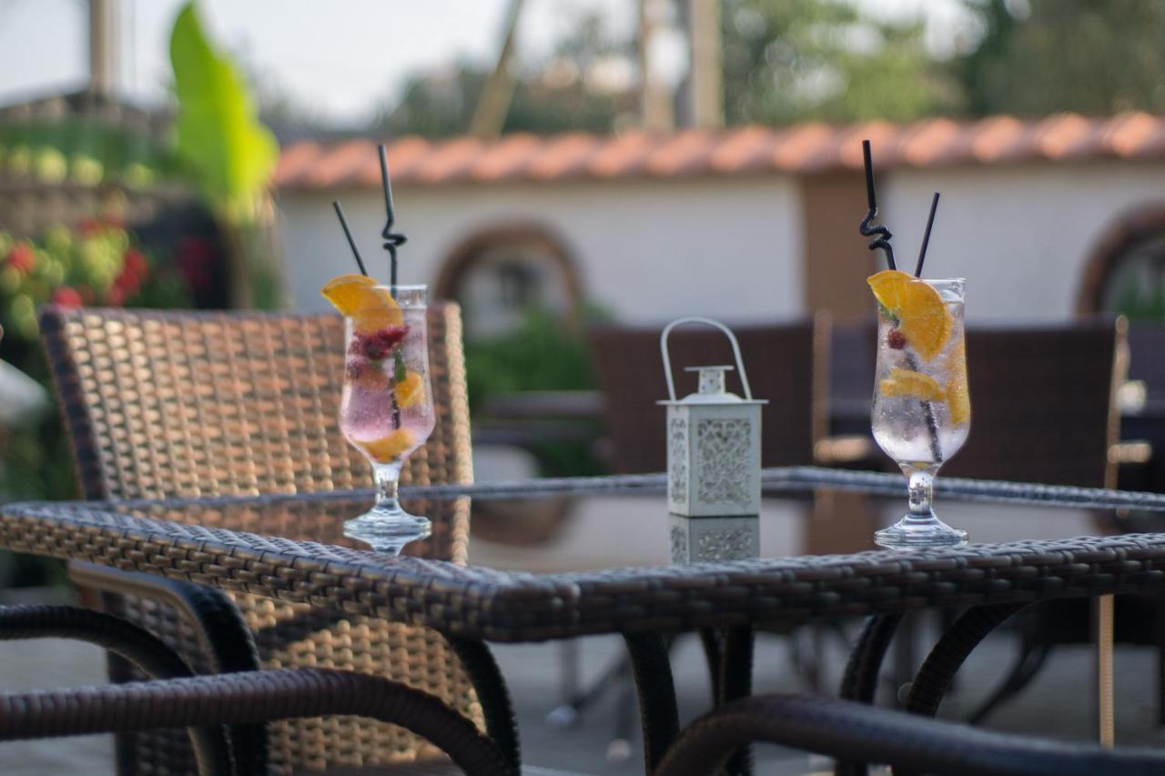 Stojakovo Bed & Breakfast Delikates מראה חיצוני תמונה
